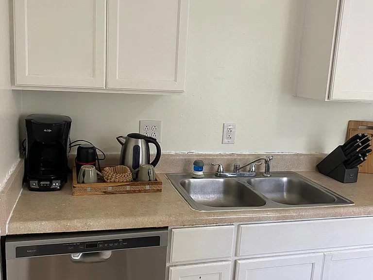 2309 Oak Ct — Photo 12