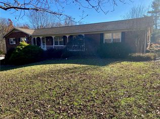 6605 Lakewood Ct, Trinity, NC 27370