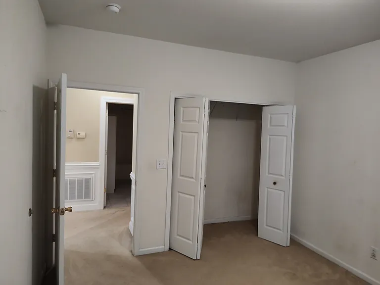 7 Ellis Ave #4 — Photo 11