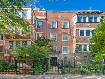 (Undisclosed Address), Chicago, IL, 60626