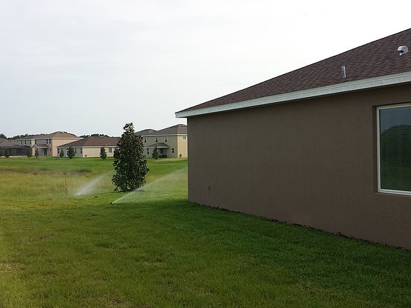 3rd image of 716 Lake Douglas Dr