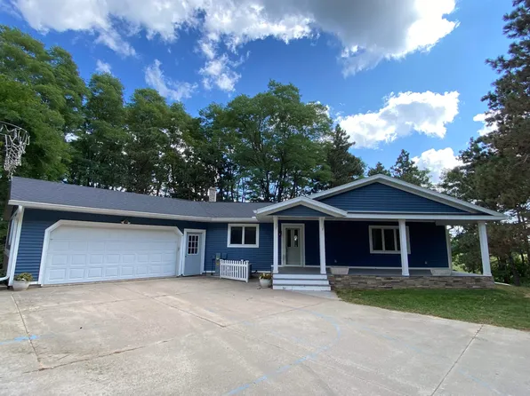 E7177 Junction Rd, Reedsburg, WI 53959
