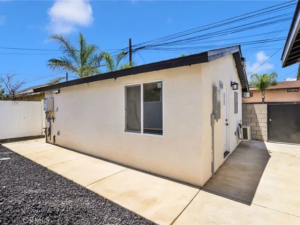 1209 6th St Unit 2, Redlands, CA 92374