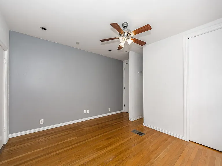 1804 Summitt Ave — Photo 7