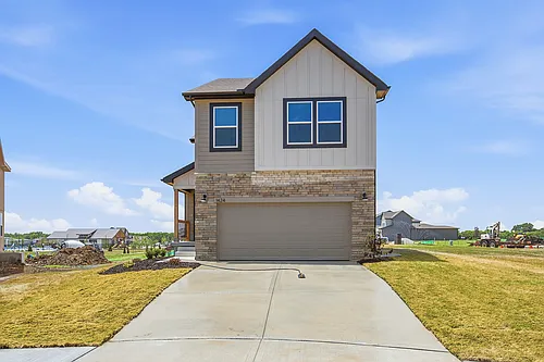 1424 SE Vantage Point Dr Photo 1