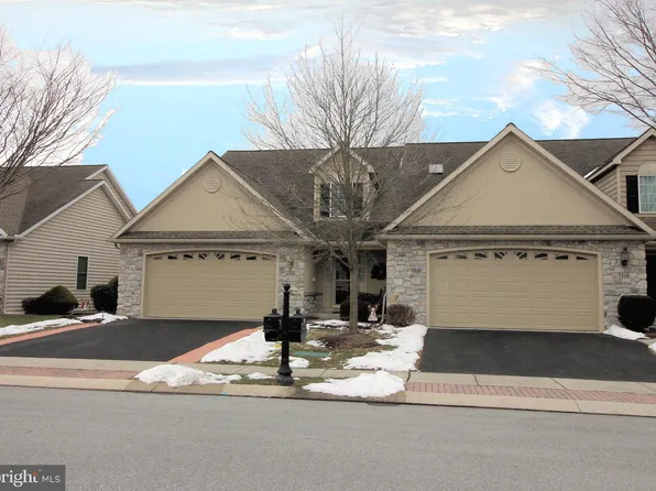 1320 Willow Creek Dr, Mount Joy, PA 17552