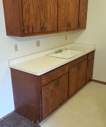 4th image of 3355 N Oakland Ave APT 307