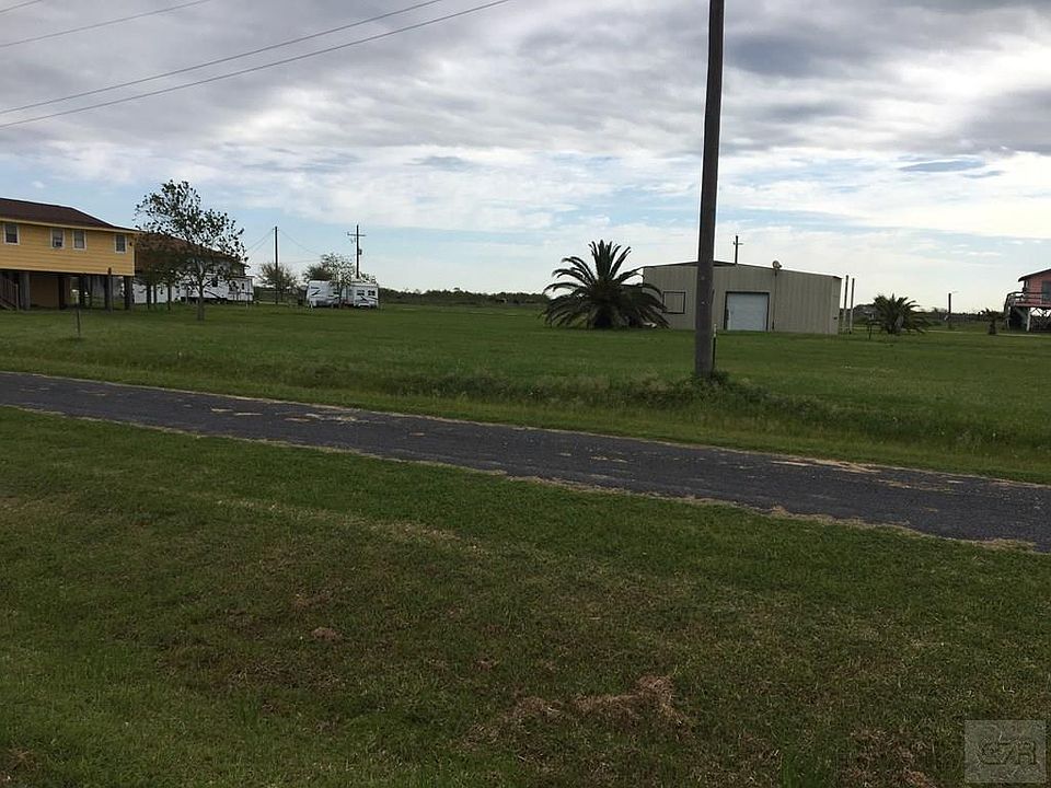 2nd image of 1214 Trinidad Ln