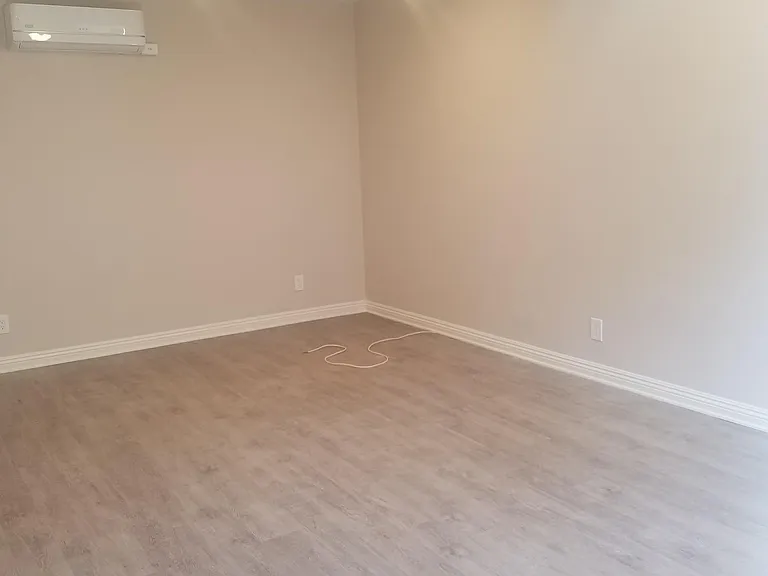 15158 Dickens St #1 — Photo 7