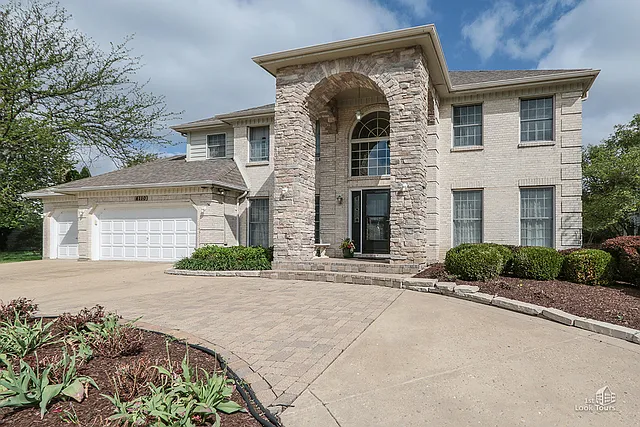4110 White Eagle Dr photo 1