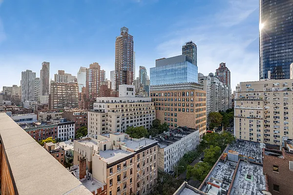 Sold by Keller Williams NYC | media 11
