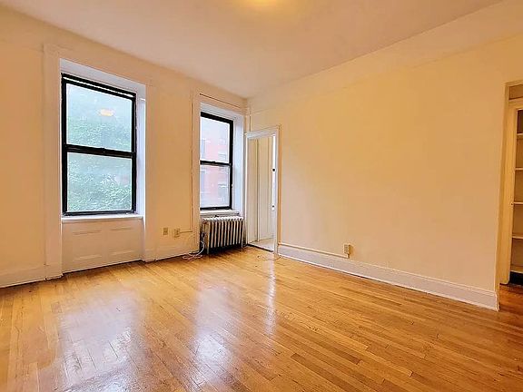 2nd image of 449 E 78th St APT 3D