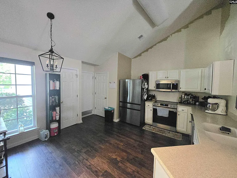 3 Beacon Ct — Photo 6