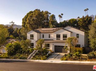 13423 Bayliss Rd, Los Angeles, CA 90049