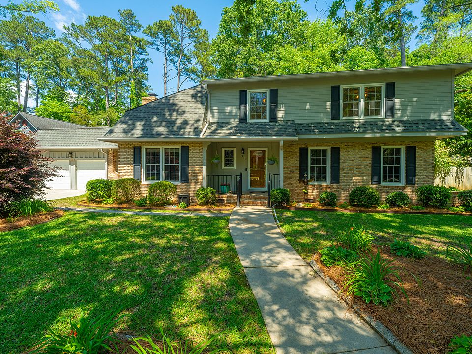 1st image of 311 Shaftesbury Ln