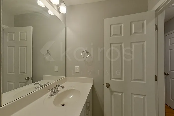 232 Long Island Dr — Photo 9