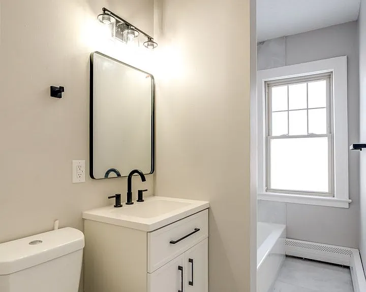 3209 Archwood Avenue 3773 West 33rd St — Photo 61