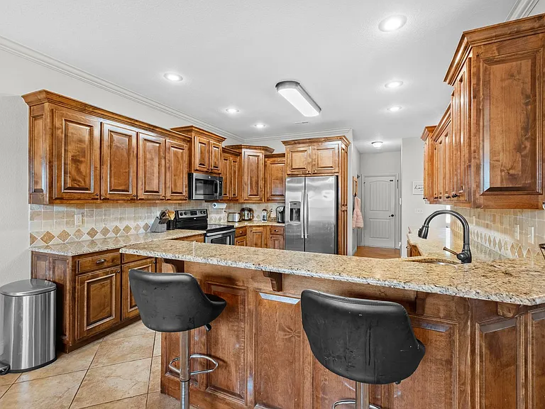 1048 Tarah Knolls Cir — Photo 10