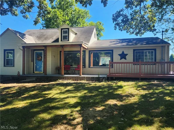 5261 Dailey Rd, Akron, OH 44319