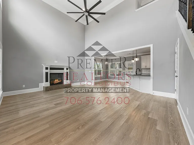 12 Ivy Loop — Photo 9