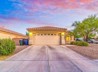 10558 E Geyer Willow Rd, Tucson, AZ 85747