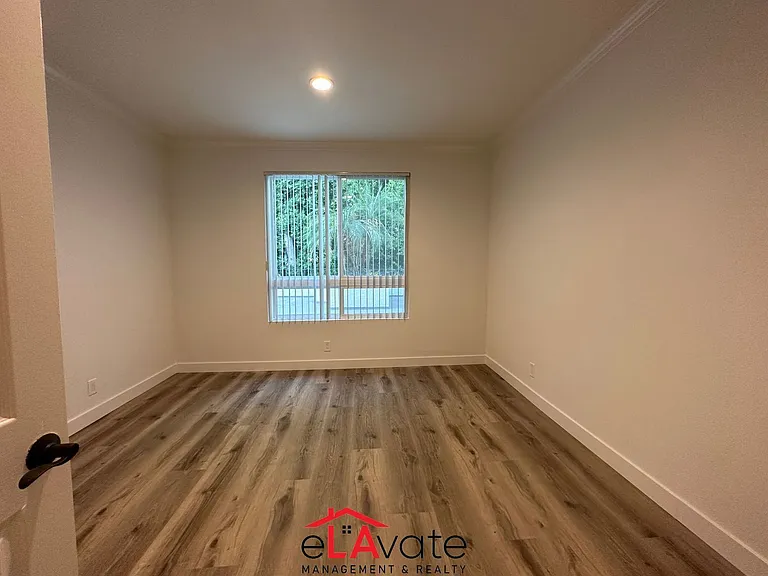 8819 Harratt St #103 — Photo 31
