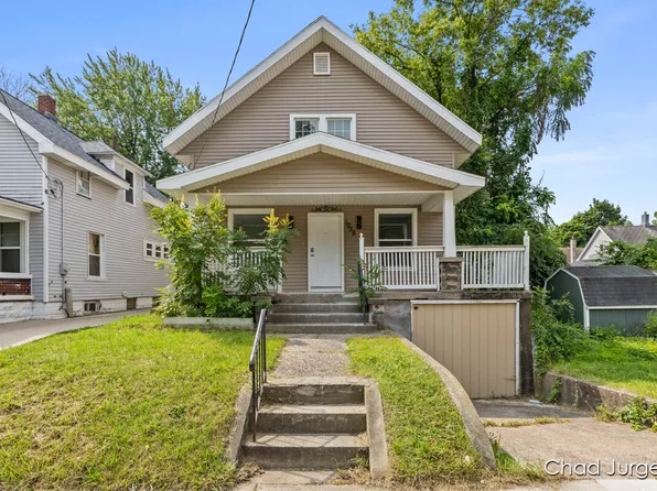 1058 Sherman St SE, Grand Rapids, MI 49506