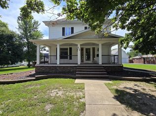 406 S 4th Ave E, Lake Mills, IA 50450