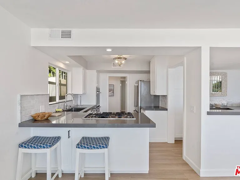 31518 Broad Beach Rd — Photo 14