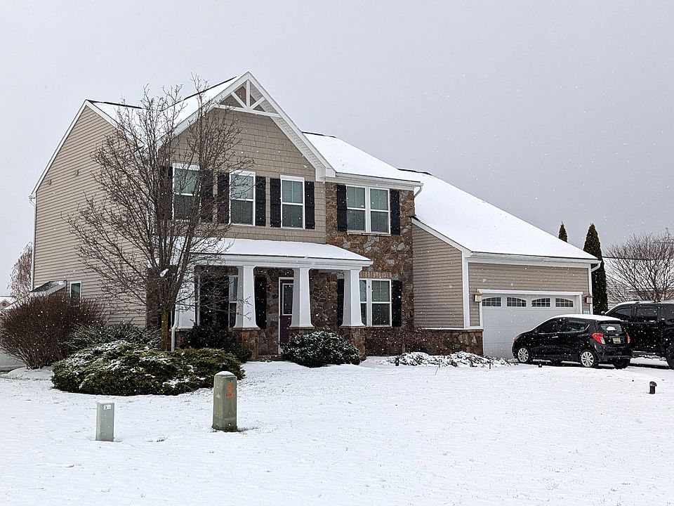1st image of 8681 Lavender Ln