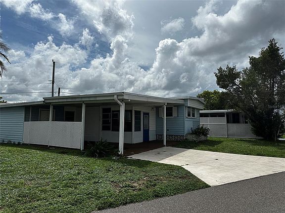 2nd image of 324 TRAILORAMA DRIVE