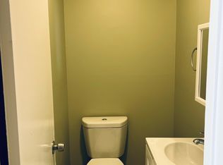 2124 90th Ave #8, Oakland, CA 94603