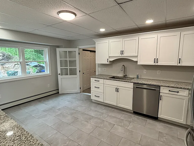 34 Williams St #1 — Photo 6