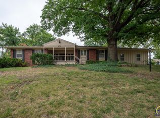 2776 SW Boswell Ave, Topeka, KS 66611