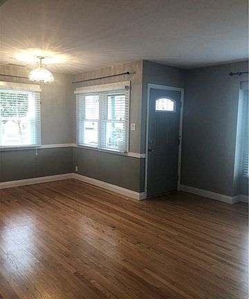 2nd image of 1200 Harkness St
