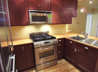1083 Hamlet St, Columbus, OH 43201