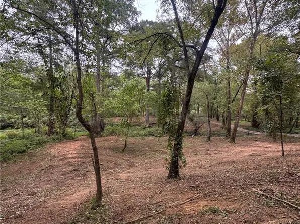 310 White Fox Ln, Broken Bow, OK 74728