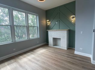 1450 W Chicago Ave #4, Chicago, IL 60642