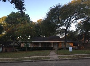 9606 Forestridge Dr, Dallas, TX 75238