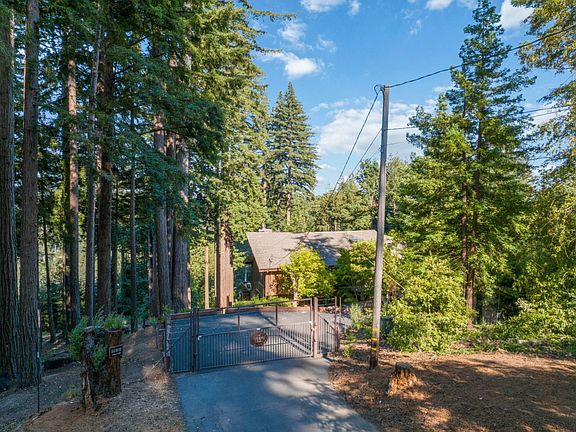 4th image of 1128 El Solyo Heights Dr