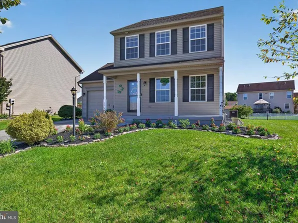 48 Sussex Dr, Carlisle, PA 17013