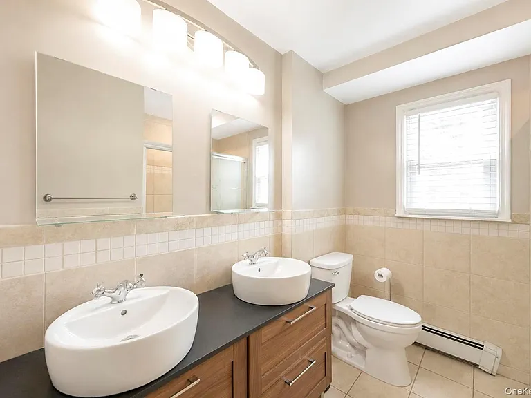 5 Tyler Ave — Photo 18