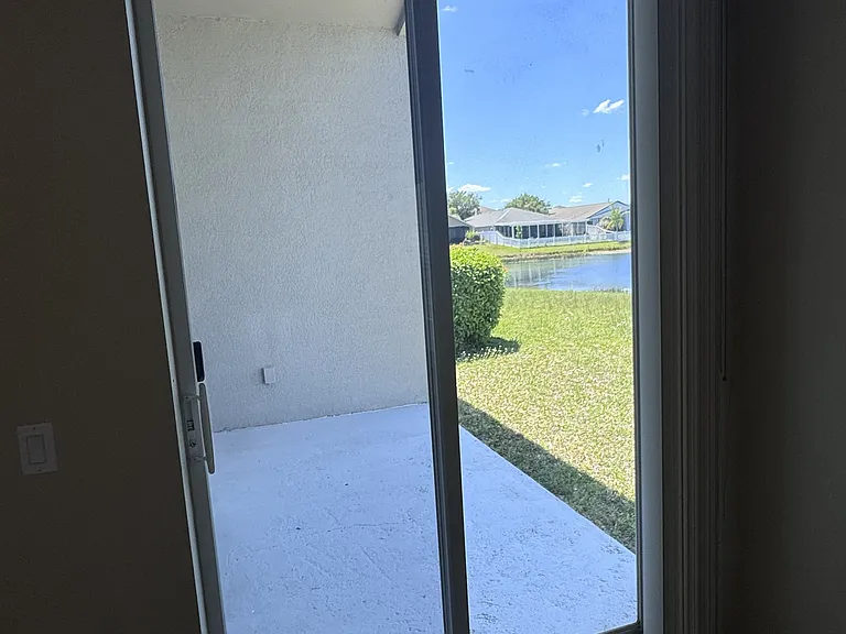 7507 Canal Point Ct — Photo 9