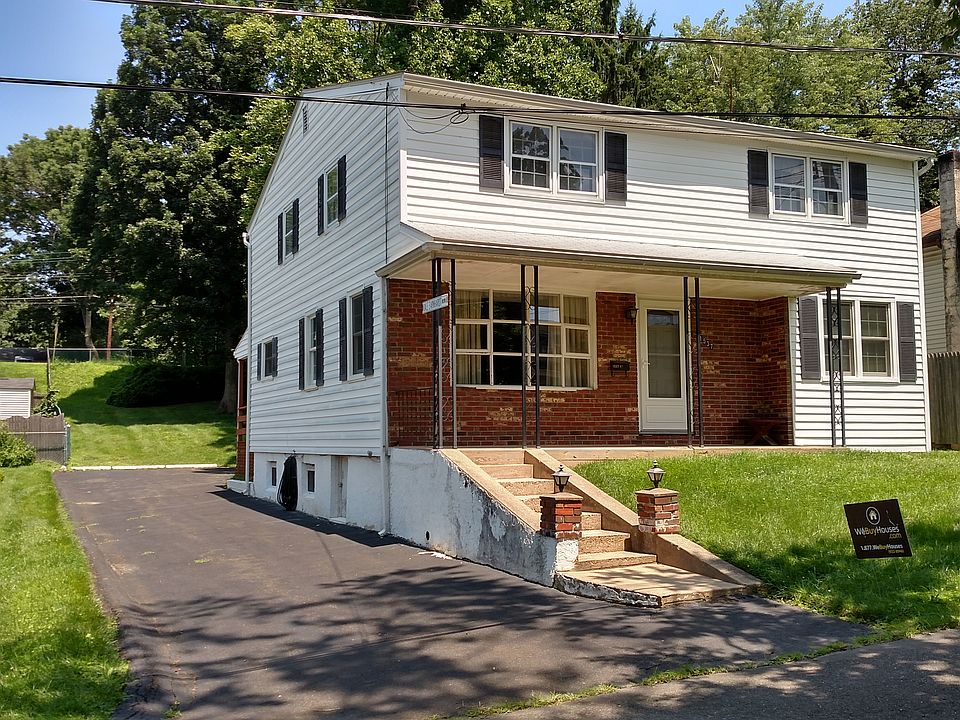 2nd image of 1537 Fairview Ave