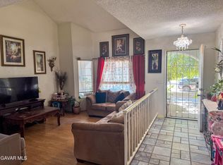 37050 Casa Grande Ave, Palmdale, CA 93550