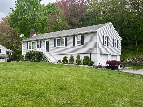 15 Imperial Drive, Norwalk, CT 06854