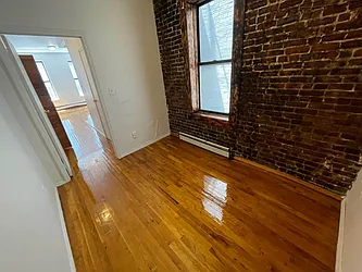 Rented by Best Apartments North Inc