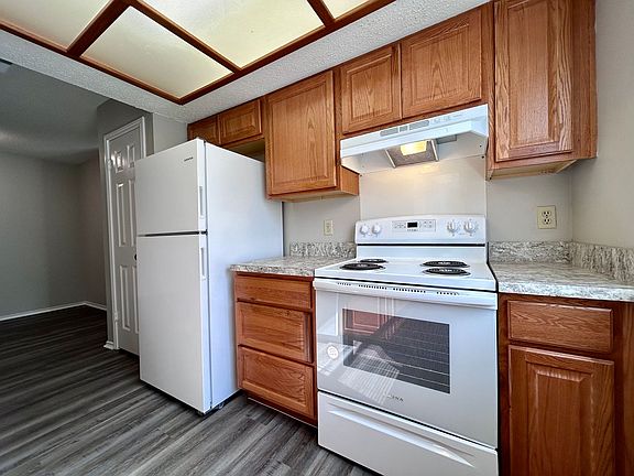 4th image of 9305 Kempler Dr #B