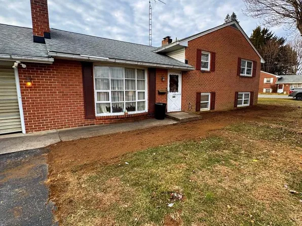 508 Edgemont Ter, Martinsburg, WV 25401