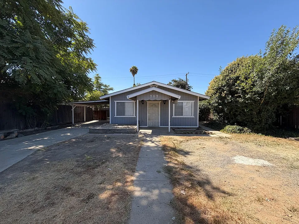 717 Castaic Ave